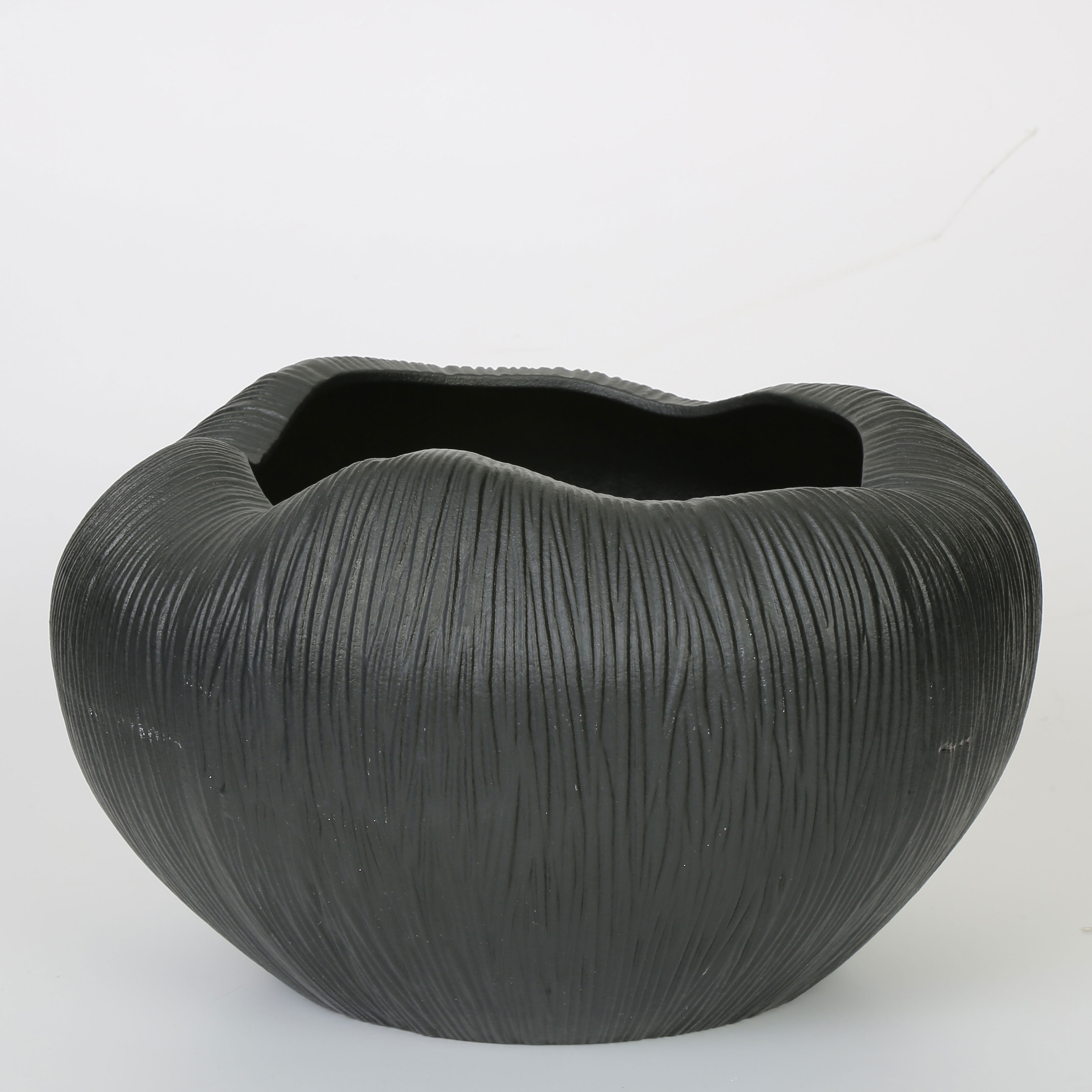 Siyah Vazo AK.JM00004